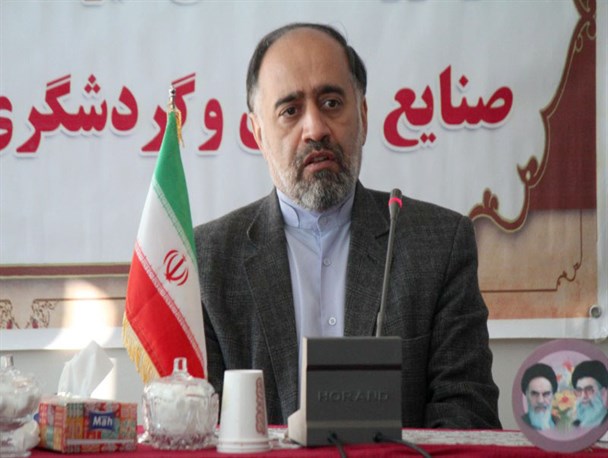 ایجاد نمایشگاه عرضه صنایع‌دستی برای جذب توریست در اهر مؤثر است