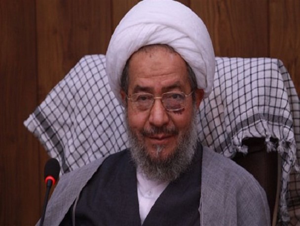 تبیین زمینه های خواسته رهبری مبنی بر حضور حداکثری در انتخابات، وظیفه روحانیت است