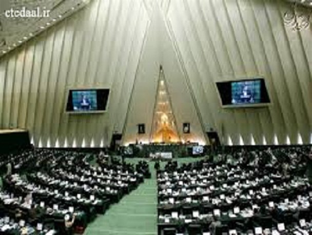 تایید صلاحیت دو کاندیدای زن در لرستان