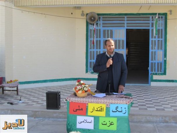 دانش آموزان میرجاوه حماسه ملی" برجام " را جشن گرفتند