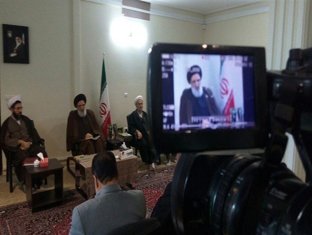 عده ای میخواهند دوره ستم شاهی را خوب جلوه دهند