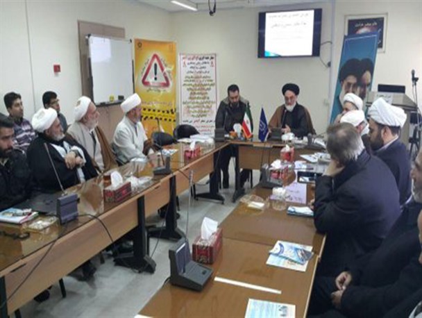 کارگاه آموزشی مبارزه با مواد مخدر و ایدز در بیمارستان استاد شهریار بستان آباد برگزار شد