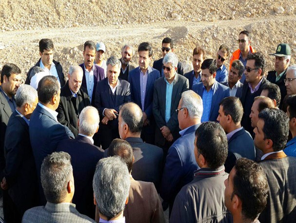 تیم راه و شهرسازی کشور به خرامه آمد + مصوبات