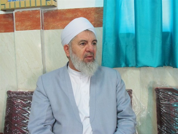 آخوند عابدی کر پرچدار وحدت در استان بوده اند/ از ابتدای انقلاب تا کنون در راستای تقویت نظام می کوشید