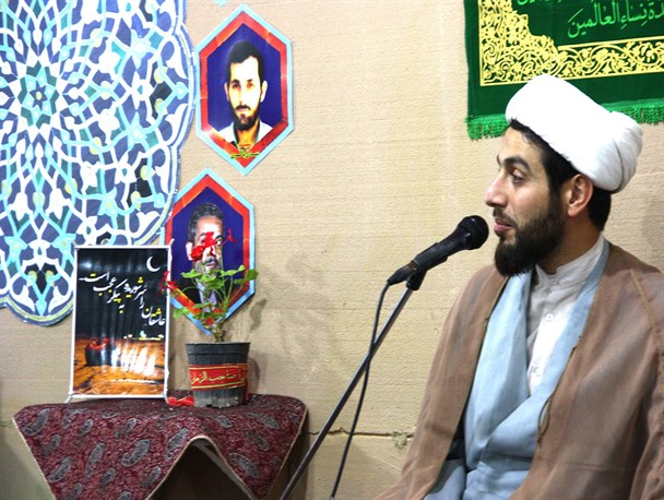 موضع گیری امام جمعه بیرجند، غلط و نابجا است/ پس از انتخاب نماینده ولی فقیه در استان، آقای رضایی کمک‌های اندک خود به حوزه علمیه را قطع کرد