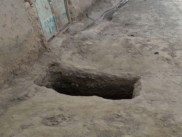 تاخیر اداره برق در جابه جایی تیرها دردسرساز شد