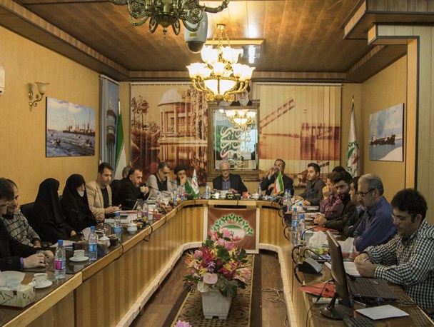 قطع درختان سی متری با نظر شورا نبود/ عاملان انحلال بانوان ملوان پاسخگو باشند/ موج شکن های جدید باعث اختلالات زیست محیطی