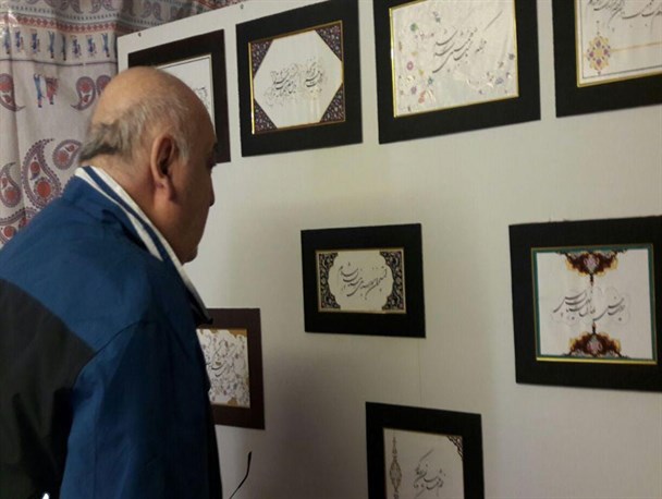 نمایشگاه آثار خوشنویسی و عروسک‌های بومی بادرود در نیس فرانسه افتتاح شد