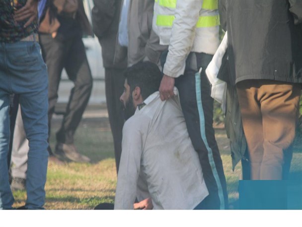 برخورد با موتورسواران متخلف در اهواز حادثه ساز شد + عکس