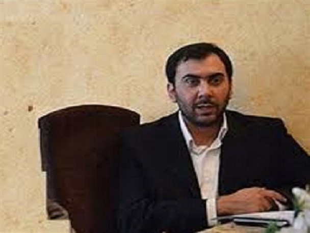 ادعای بی‌طرف بودن رسانه نوعی گول زدن مردم است / سیاه‌نمایی‌های بی‌قاعده حتی در خانواده‌های ما هم اثرگذار بوده است