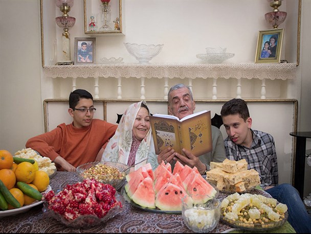 شب نشینی هایی که رنگ و بوی کمرنگی به خود می گیرند / سادگی هیچ وقت از مد نمی افتد