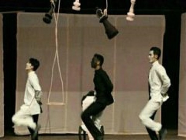 قدرت طلبی مانند آب آلوده است/ نمایش یک کمدی تفکرآمیز