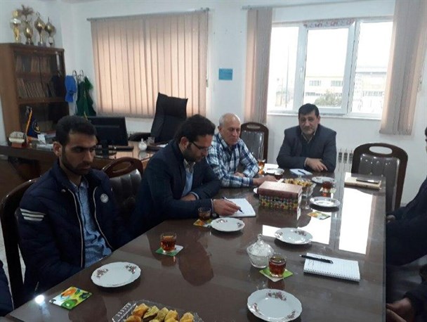 ضرورت مجوز اسکان برای زنبورداران مهاجر در شهرستان رامیان