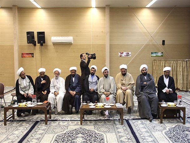دیدار روحانیون بسیجی با امام جمعه یزد