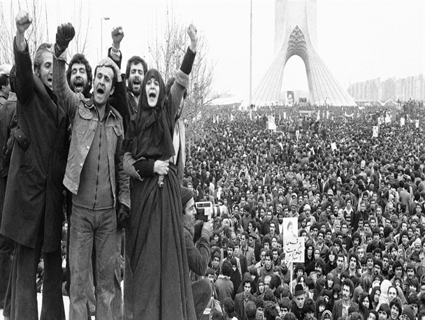 از انزوای علی (ع) تا رویش انقلابی علی وار