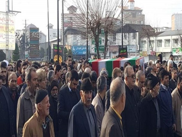 تشییع پیکر جان‌باخته سانحه هواپیمایی در بابل+ تصاویر