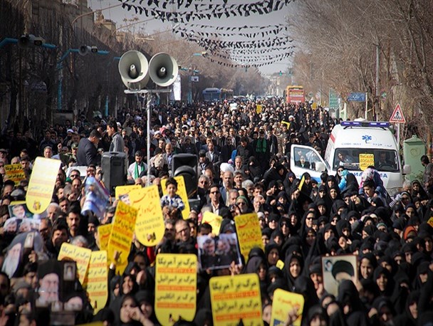 حضور دشمن شکن مردم ولایی یزد در راهپیمایی حمایت از اقتدار نظام