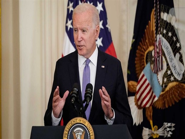 محبوبیت و رضایت از بایدن در آمریکا روز به روز کاهش می‌یابد