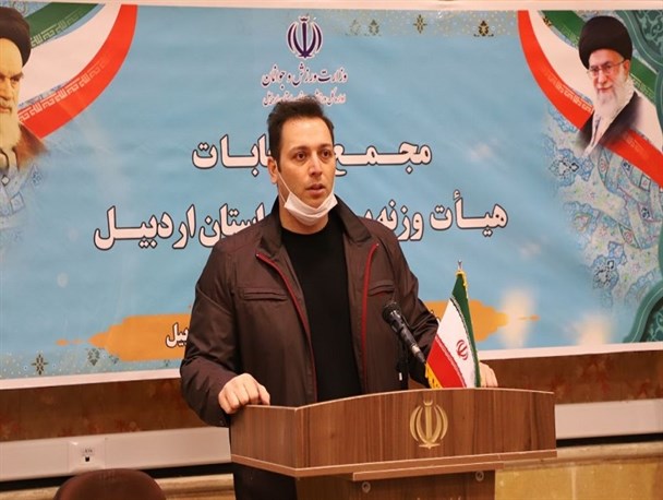 علی حسینی: وزنه‌برداران نزدیک مسابقات جهانی به حال خود رها شده‌اند/ وضع نامعلوم فدراسیون باعث تعطیلی اردو شد