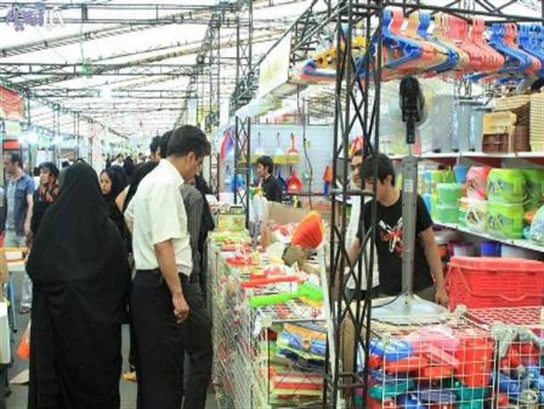 نمایشگاه عرضه مستقیم کالا در شهرستان خاتم برگزار می شود