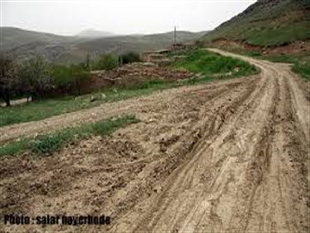 بیش از ۵۰درصد راه های روستایی ماهنشان نیازبه آسفالت ریزی دارد