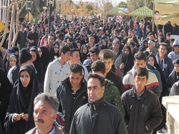 همایش بزرگ پیاده روی خانوادگی در جاجرم برگزار شد