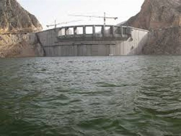 نادیده گرفته شدن کارگران بومی منطقه توسط مدیرعامل جدید