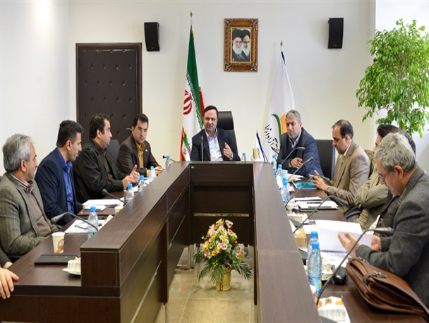 شرط معافیت شرکتهای بندری اخذ مجوز فعالیت از سازمان منطقه آزاد انزلی می باشد
