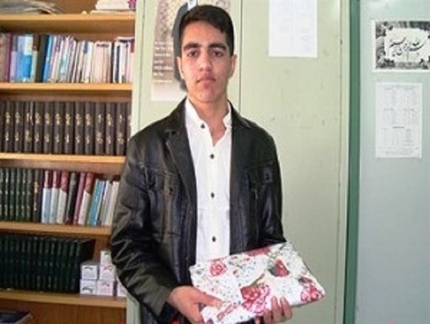 یک گالیکشی به‌عنوان نائب رییس شورای دانش‌آموزی گلستان انتخاب شد
