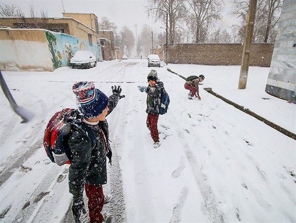 لغزندگی معابر تهدیدی جدی برای دانش‌آموزان
