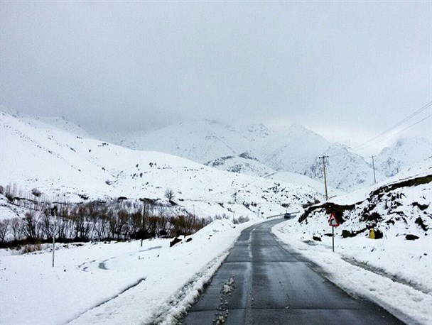 تصاویری دیدنی از زمستان برفی شهرستان نهاوند
