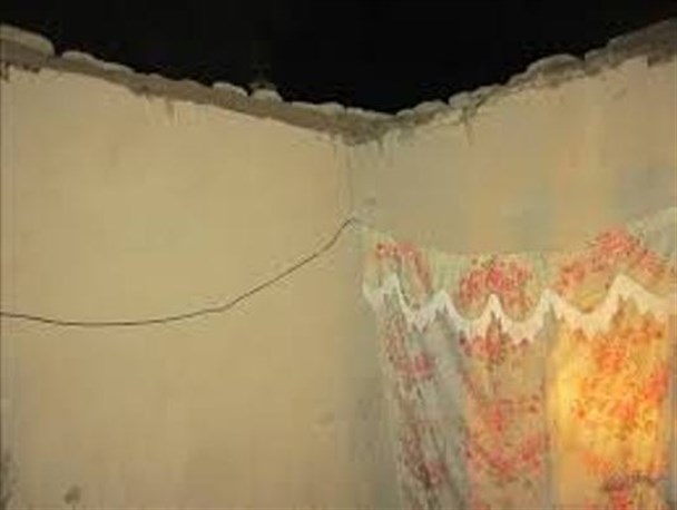 پلاستیک برای خانه خشت و گلی ام می خواهم