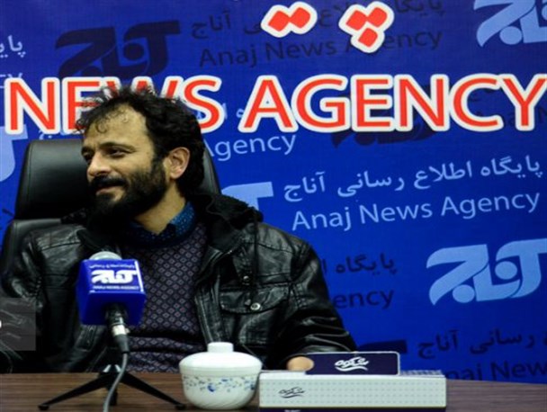در دوران تحصیل، پول توجیبی‌هایم صرف خرید کتاب می‌شد/ منزل سیرابی‌فروش از خانه‌ی نویسنده آشناتر است!