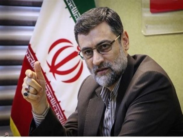 قوانین برای رفع مشکلات محیط زیست و ریزگردها اجرا نمی شود/ مسئولان محیط زیست باید جوابگوی بحران هوای خوزستان باشند