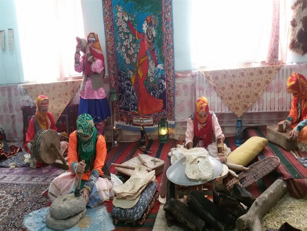 نمایشگاه ترویج زندگی سنتی, اسلامی و آذری/ بوی زندگی در هنرستان کارودانش اسبفروشان سراب
