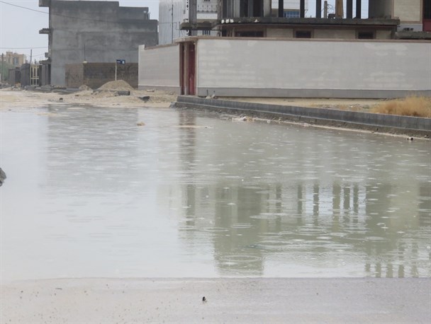 دیر را آب برد مسئولین را خواب/ جای خالی قایق در خیابان های دیر