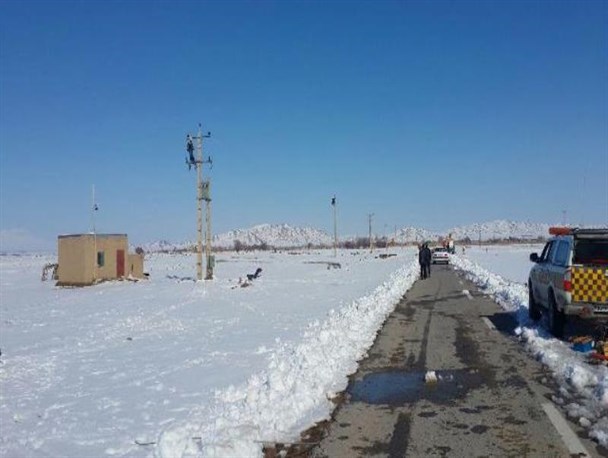 برق به روستاهای کمیجان بازگشت/ بازگشایی تمامی معابر روستایی