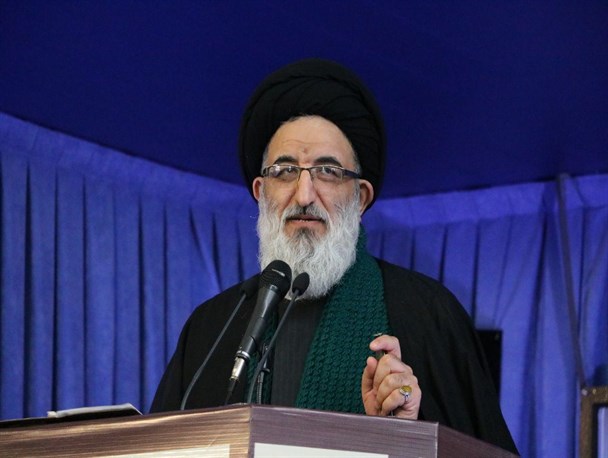 مسئولین ایران را در دام فرانسه نیاندازند/ حذف مدارس سمپاد عدالت آموزشی را از بین می برد/ مطالبه مردم رفراندوم نیست