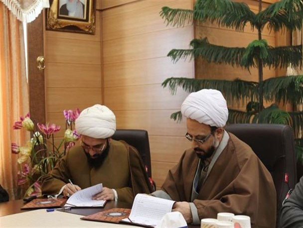 تفاهم‌نامه دادگستری و شورای سیاستگذاری ائمه‌جمعه امضا شد