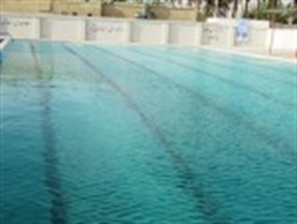 خطر در کمین است/مضرات استخر روباز ارگ جدید بم