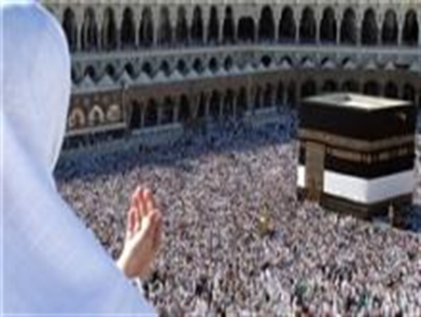 خواهران طلبه مدرسه علمیه صدیقه کبری (س) عازم سرزمین وحی شدند