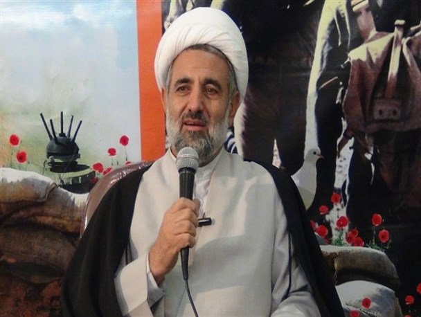 حضور رهبر انقلاب در مناطق عملیاتی نشان‌دهنده اهمیت این موضوع است/ راهیان نور می‌تواند در انتقال فرهنگ جبهه به نسل جدید مؤثر باشد