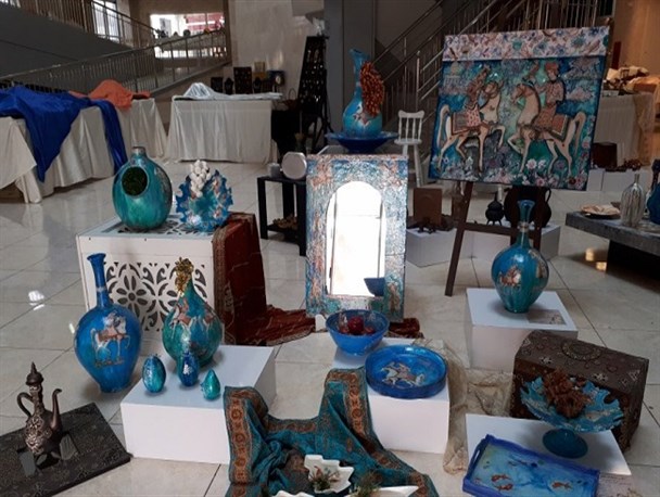بازارچه صنایع دستی بانوان شاهین شهر/تصاویر