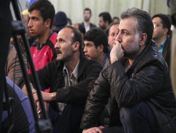 اکران مستند «نان گزیده‌ها» در جمع کارگران واحدهای صنعتی استان مرکزی+تصاویر