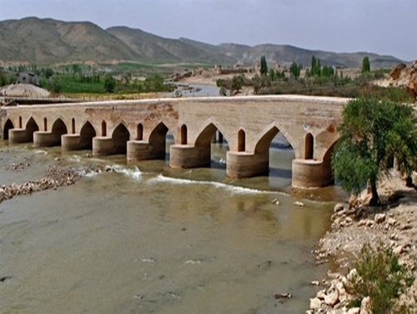 مهمترین جاذبه های گردشگری بیجار گروس /از شاهراهی به نام بازار بیجار تا پل تاریخی صلوات آباد