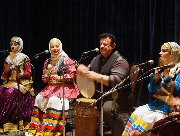 دومین کنسرت ناصر وحدتی درسیاهکل برگزار شد+گزارش تصویری
