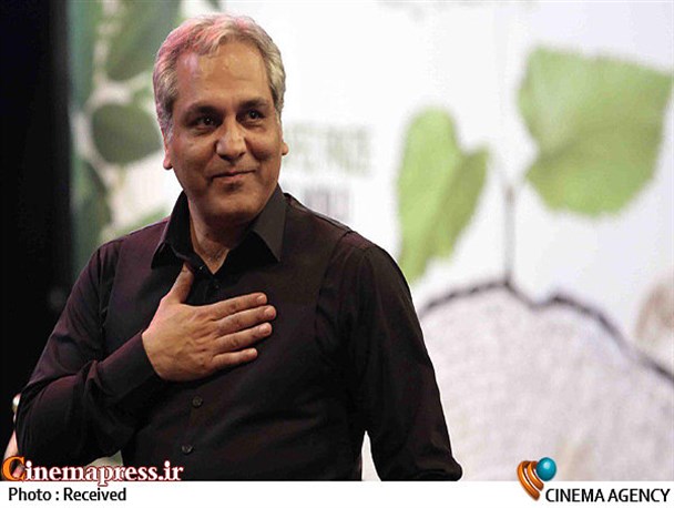 مهران مدیری مرد هزار چهره روزهای کرونایی تلویزیون