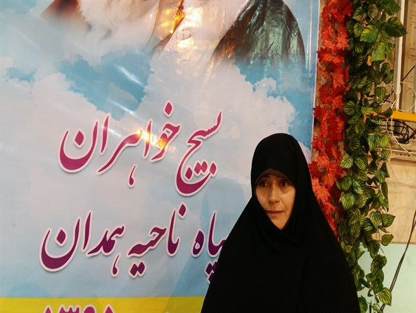 زنان موثرترین عنصر اقتصادی خانواده ها هستند / نهادینه کردن فرهنگ مصرف کالای داخلی گامی در جهت تحقق اقتصاد مقاومتی کشور