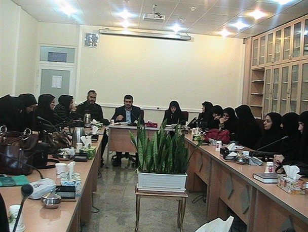 جهاد زن در میدان زندگی همسرداری است