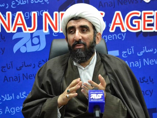 غالب بدنه‌ی سینمای ایران، ضد انقلاب می‌باشد/ نگاه سینماگران ما به غرب است